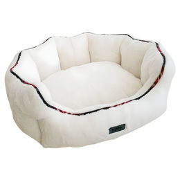 Nobby Xmas Komfortbett Nevio Hundebett aus Plüsch in Weiß 55 x 50 x 21 cm – Bild 1 von 1