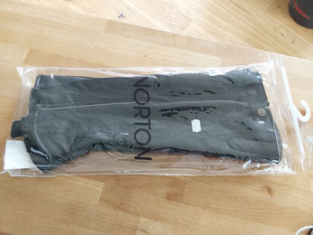 Norton Winter Minichaps Hiver mit Fleece in Schwarz Größe XS – Bild 1 von 3