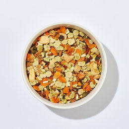 Obst-Gemüse-Mischung mit Kräutern – Bild 1 von 2