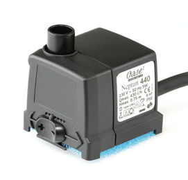 Oase Aquarius Universal Classic 440 Wasserspiel- und Brunnenpumpe 5W Schwarz aus Kunststoff – Bild 1 von 5