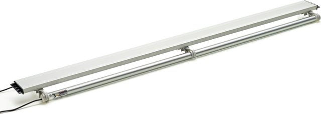 Produktbild von Oase HighLine Classic LED Beleuchtungskit Silber für 300 Liter Aquarien