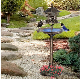 Outsunny Vogelhaus aus Kunststoff in Gold für den Garten und Balkon – Bild 1 von 3