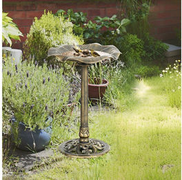 Outsunny Vogeltränke und Vogelfutterspender mit Lotusblatt-Becken in Gold aus Kunststoff – Bild 1 von 4