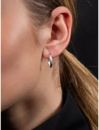 Ovale Creolen Ohrringe für Damen von PS of Sweden aus Metall 13 mm x 16 mm – Bild 1 von 3