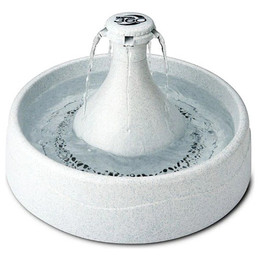 Produktbild von PetSafe Trinkbrunnen Drinkwell Kunststoff 360 für Hunde - 3,8 l
