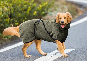 Produktbild von Pisi & Bili Hundebademantel 100% Baumwolle Hundebademantel, Wintermäntel, zum Trocknen