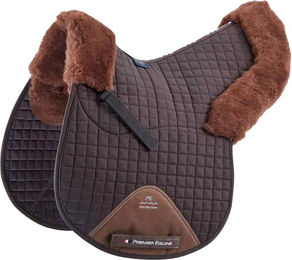 Produktbild von Premier Equine Sattelunterlage aus synthetischem Schafsfell GP/Jump