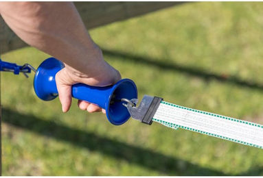 Produktbild von Premium Türgriff mit 40 mm Bandanschluss Ako Litzclip