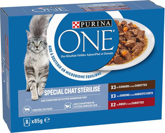 Produktbild von PURINA ONE Sterilized Katze Nassfutter Mixpaket Ente, Rind, Sardine - 8 x 85 g