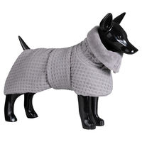 Produktbild von PAIKKA Drying Coat Spa Hunde Bademantel aus Polyester Grau 60 cm