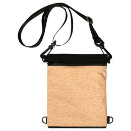 PAIKKA Treat Pouch 2.0 Futterbeutel aus Polyester Pfirsich 16x20 cm – Bild 1 von 3