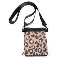 Produktbild von PAIKKA Visibility Treat Pouch Leckerli-Beutel aus Polyester für das Hundetraining in Bunt