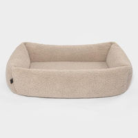 Produktbild von PAW WOW Hundebett Sven aus Plüsch Beige Größe L OEKO-TEX Standard 100
