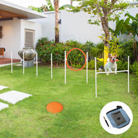 Produktbild von PawHut Agility-Set für Hunde, 5-tlg. Hundetraining-Set aus Kunststoff mit höhenverstellbarer Hürde, Slalom-Stangen, Sprungring, Pfeife und Tragetasche, Bunt
