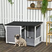 Produktbild von PawHut Hundehütte aus Holz mit Terrasse und 2 Schüsseln für kleine Hunde, wetterbeständig, Grau, 103 x 62 x 60-66 cm