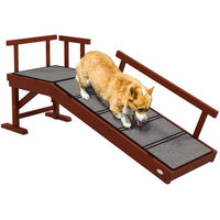Produktbild von PawHut Hunderampe aus Holz mit abnehmbaren Geländern und Anti-Rutsch-Funktion für Hunde und Senioren bis 30 kg in Braun oder Grau