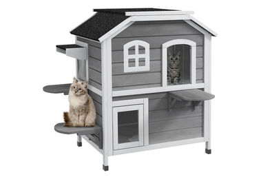PawHut Katzenvilla aus Holz mit 2 Etagen und Treppen sowie wasserfestem Asphaltdach für Katzen Outdoor in Grau – Bild 1 von 8