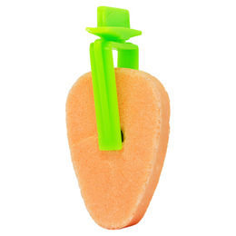 Produktbild von Pawise Nager Leckstein Play & Chew Salt Carrot für Kaninchen Hamster und Meerschweinchen 6x1cm - 6 cm
