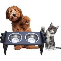 Produktbild von PEGSEN Futterstation aus Holz mit 2 Metallnäpfen für kleine Hunde und Katzen höhenverstellbar und ergonomisch