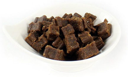 Produktbild von PERRO Fleisch Softies Strauß Trainingssnack für Hunde getreidefrei und glutenfrei 200g
