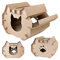 Produktbild von Petigi XXL Katzenhaus aus Pappe mit Kratzmatte für Katzen