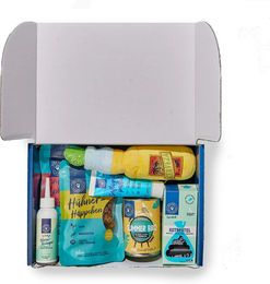 Produktbild von Pets Deli Surprise Box für Hunde Junior XS-S bis 15kg Bunt