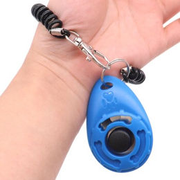 Petsation Smart Clicker für das Hundetraining aus Kunststoff in Schwarz – Bild 1 von 2