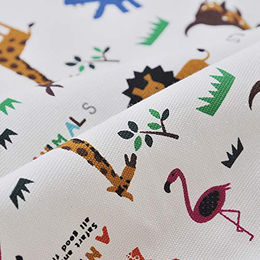 Pettimania Kuschelhöhle Tipi mit Tierprint für Hunde in Natur, Bunt und Weiß – Bild 1 von 2