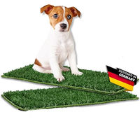 Produktbild von PfotenWunder Ersatz-Kunstrasen für Hundeklo und Hundetoilette 76x51cm 5er Pack