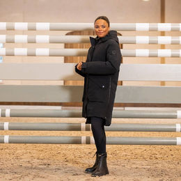 Pikeur HW25 Athleisure Wintermantel Damen wasserdicht aus Polyester – Bild 1 von 9
