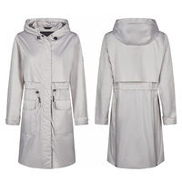 Produktbild von Pikeur Regenmantel 1021 Selection für Damen in Grau aus Polyester wasserdicht