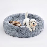 Produktbild von Pisi & Bili Tierbett für Hunde und Katzen aus Polyester, weich und waschbar, Grau