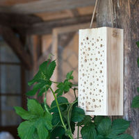 Produktbild von Powertec Wildbienen-Nisthilfe aus Naturholz in Braun