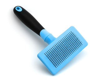 PRECORN Selbstreinigende Pflegebürste für Hunde und Katzen aus Kunststoff in Blau – Bild 1 von 5