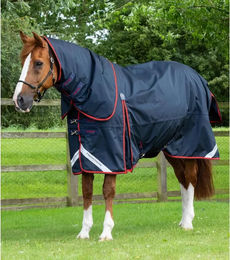 Produktbild von Premier Equine Buster 420g Classic Wasserdichte Outdoor-Pferdedecke mit Halsteil in Blau - 420 g