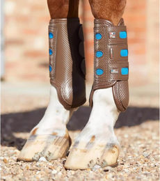 Premier Equine Carbon Tech Air Cooled Vorderbeingamaschen für Pferde aus Kunstleder Braun Größe L – Bild 1 von 1