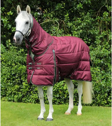 Produktbild von Premier Equine Hydra Stalldecke für Pferde mit Halswärmer in Rot