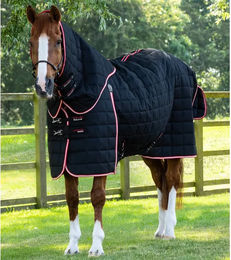 Produktbild von Premier Equine Stalldecke für Pferde mit Halsabdeckung aus Polyester in Schwarz