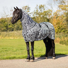Produktbild von QHP Außendecke für Pferde gegen Ekzeme Big Neck aus Polyester in Braun oder Bunt