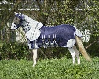 QHP Falabella Fliegendecke für Ponys mit Hals, Maske und Schweiflatz in Blau aus Polyester - 1 Stk. – Bild 1 von 5