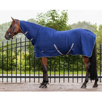 Produktbild von QHP Fleece-Abschwitzdecke Basic mit Halsteil und Kreuzgurten Blau Schwarz - 165 cm
