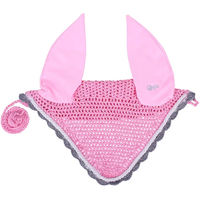 Produktbild von QHP Fliegenhaube aus gehäkelter Baumwolle mit Zierkordel und Kehlriemenschlaufen in Flamingo Pink für Shettys