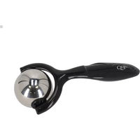 Produktbild von QHP Massage-Roller für Pferde aus Edelstahl in Schwarz-Silber