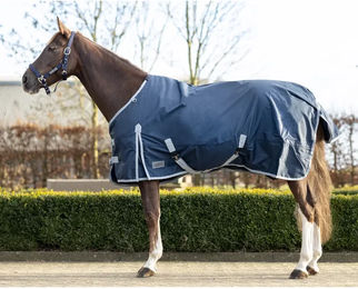 QHP Regendecke Turnout 600 mit Fleece Füllung Größe 125 – Bild 1 von 6
