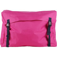 Produktbild von QHP Stall Packsack Utensilienbehälter für Decken und Pflegeartikel Fuchsia/Navy aus Polyester - 124 l