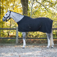 Produktbild von QHP Zahra Pferdedecke aus Fleece in Schwarz