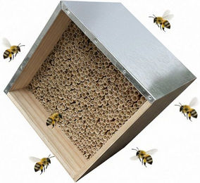 relaxdays Insektenhotel Bienenhotel mit Metalldach, A – Bild 1 von 5