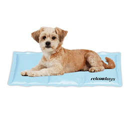 Produktbild von Relaxdays selbstkühlende Hundematte Hellblau 20x35 cm
