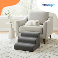 Produktbild von Relaxdays Hundetreppe mit 3 Stufen aus Stoff in Dunkelgrau rutschfest für kleine Hunde und Katzen