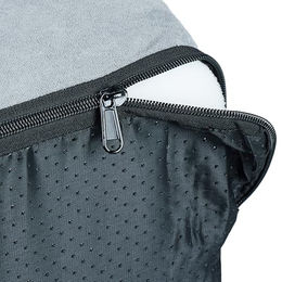 Produktbild von Relaxdays Hundetreppe mit 3 Stufen für Hunde und Katzen aus Polyester in Grau, 33 x 41 x 54 cm